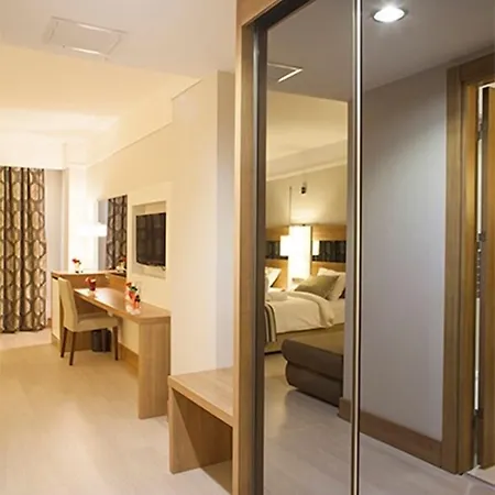 Cherry Garden & Hotell Halkapinar (Konya)