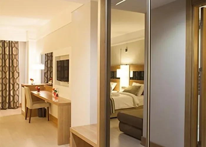 Cherry Garden & Hotel Halkapinar (Konya)